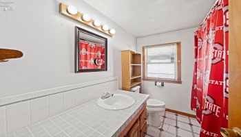 2128 Bayview Drive, Marblehead, 43440, 3 Bedrooms Bedrooms, ,2 BathroomsBathrooms,Residential,For Sale,Bayview,20260323