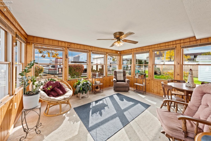 2128 Bayview Drive, Marblehead, 43440, 3 Bedrooms Bedrooms, ,2 BathroomsBathrooms,Residential,For Sale,Bayview,20260323