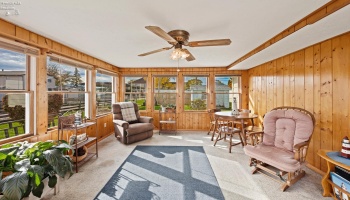 2128 Bayview Drive, Marblehead, 43440, 3 Bedrooms Bedrooms, ,2 BathroomsBathrooms,Residential,For Sale,Bayview,20260323