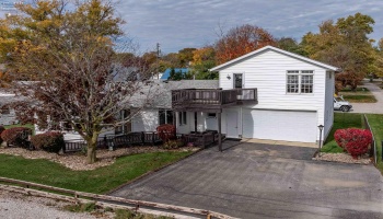 2128 Bayview Drive, Marblehead, 43440, 3 Bedrooms Bedrooms, ,2 BathroomsBathrooms,Residential,For Sale,Bayview,20260323