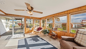 2128 Bayview Drive, Marblehead, 43440, 3 Bedrooms Bedrooms, ,2 BathroomsBathrooms,Residential,For Sale,Bayview,20260323