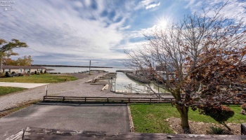 2128 Bayview Drive, Marblehead, 43440, 3 Bedrooms Bedrooms, ,2 BathroomsBathrooms,Residential,For Sale,Bayview,20260323