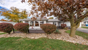 2128 Bayview Drive, Marblehead, 43440, 3 Bedrooms Bedrooms, ,2 BathroomsBathrooms,Residential,For Sale,Bayview,20260323