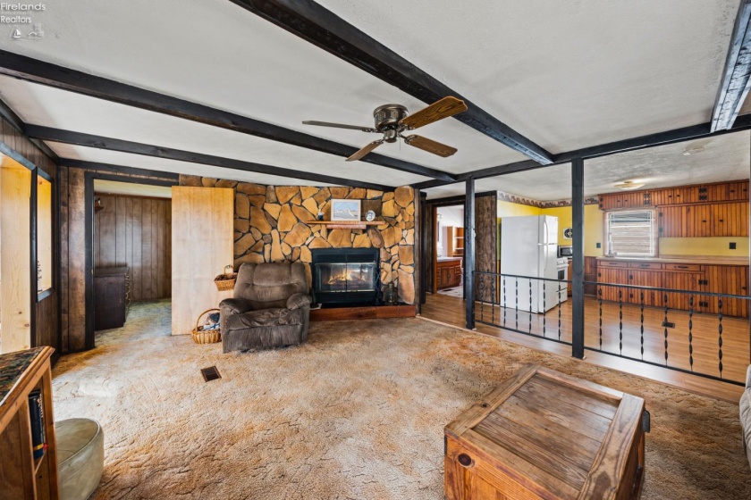 2128 Bayview Drive, Marblehead, 43440, 3 Bedrooms Bedrooms, ,2 BathroomsBathrooms,Residential,For Sale,Bayview,20260323