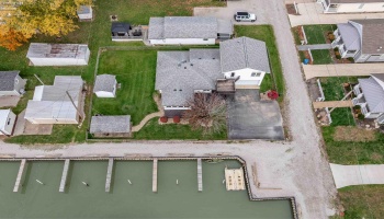 2128 Bayview Drive, Marblehead, 43440, 3 Bedrooms Bedrooms, ,2 BathroomsBathrooms,Residential,For Sale,Bayview,20260323