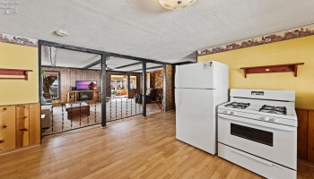 2128 Bayview Drive, Marblehead, 43440, 3 Bedrooms Bedrooms, ,2 BathroomsBathrooms,Residential,For Sale,Bayview,20260323