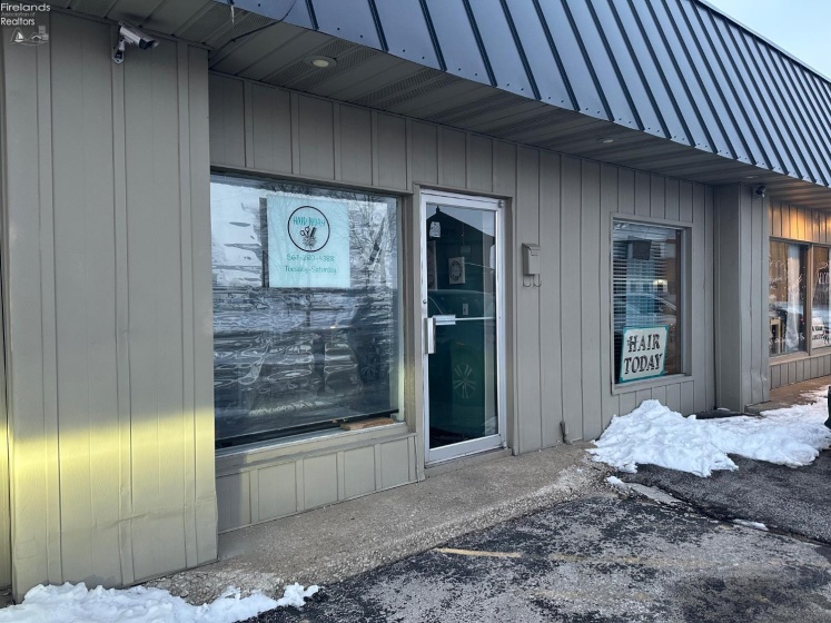 101 Ohio Avenue, Fremont, 43420, ,Commercial,For Sale,Ohio,20260324