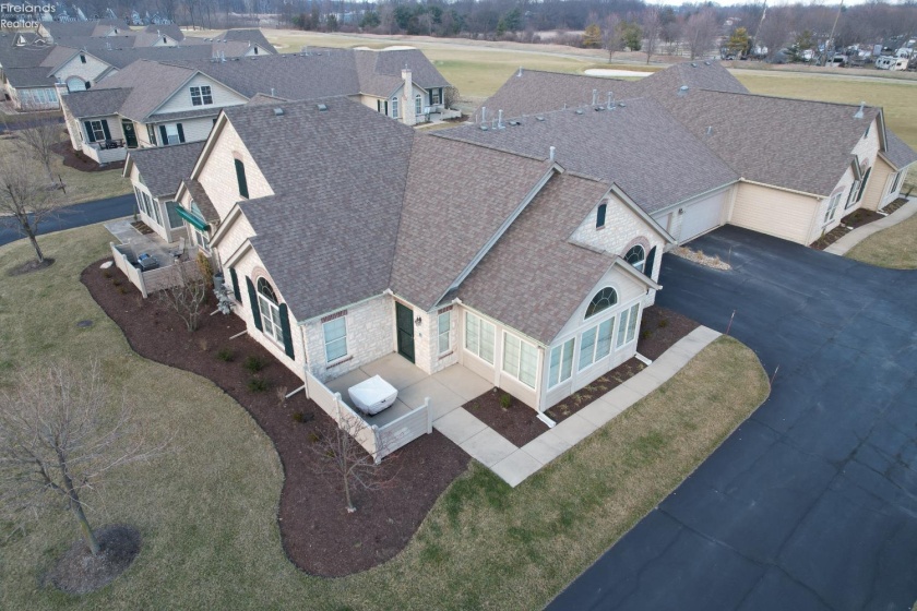 2750 Canterbury Circle, Port Clinton, 43452, 2 Bedrooms Bedrooms, ,2 BathroomsBathrooms,Residential,For Sale,Canterbury,20260327