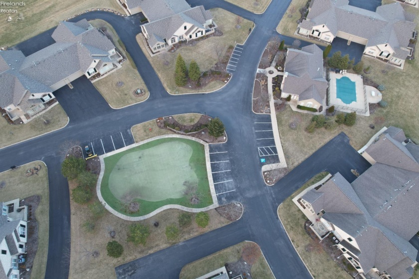 2750 Canterbury Circle, Port Clinton, 43452, 2 Bedrooms Bedrooms, ,2 BathroomsBathrooms,Residential,For Sale,Canterbury,20260327