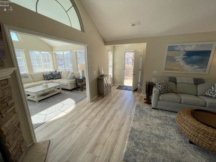 2750 Canterbury Circle, Port Clinton, 43452, 2 Bedrooms Bedrooms, ,2 BathroomsBathrooms,Residential,For Sale,Canterbury,20260327