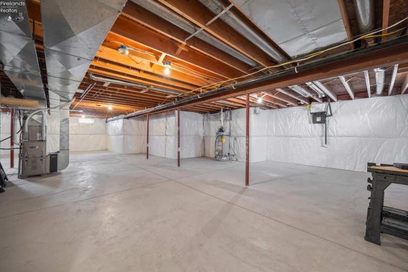 4128 Berkley Rd, Vermilion, 44089, 3 Bedrooms Bedrooms, ,2 BathroomsBathrooms,Residential,For Sale,Berkley Rd,20260319