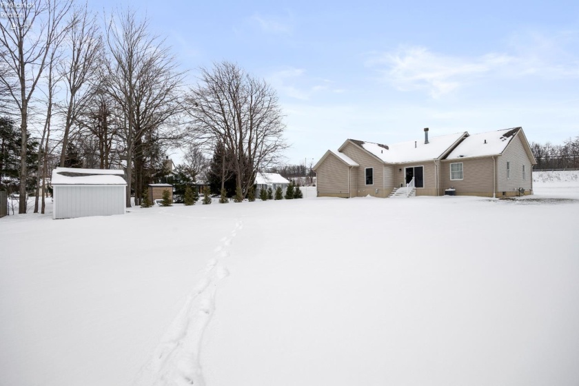 4128 Berkley Rd, Vermilion, 44089, 3 Bedrooms Bedrooms, ,2 BathroomsBathrooms,Residential,For Sale,Berkley Rd,20260319