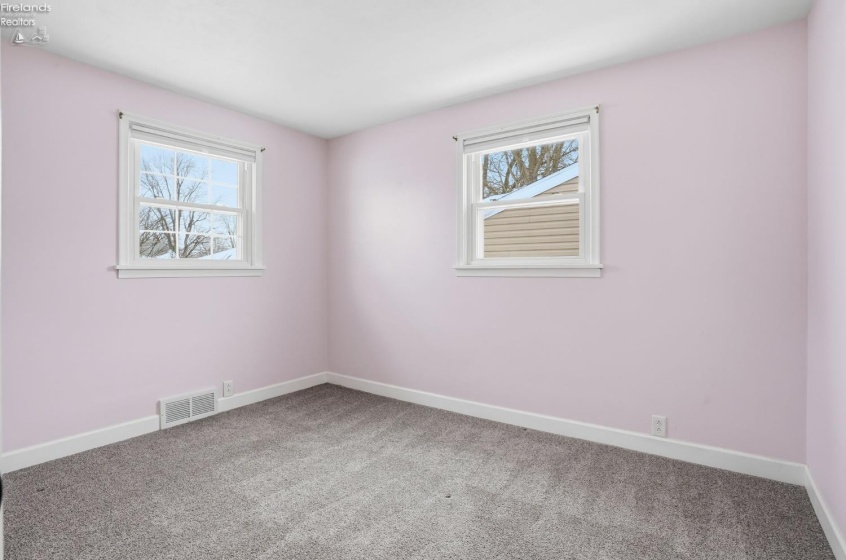 421 Clifton Avenue, Findlay, 45840, 3 Bedrooms Bedrooms, ,2 BathroomsBathrooms,Residential,For Sale,Clifton,20260342