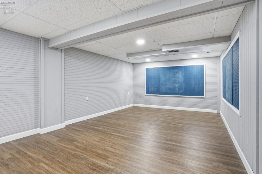 421 Clifton Avenue, Findlay, 45840, 3 Bedrooms Bedrooms, ,2 BathroomsBathrooms,Residential,For Sale,Clifton,20260342