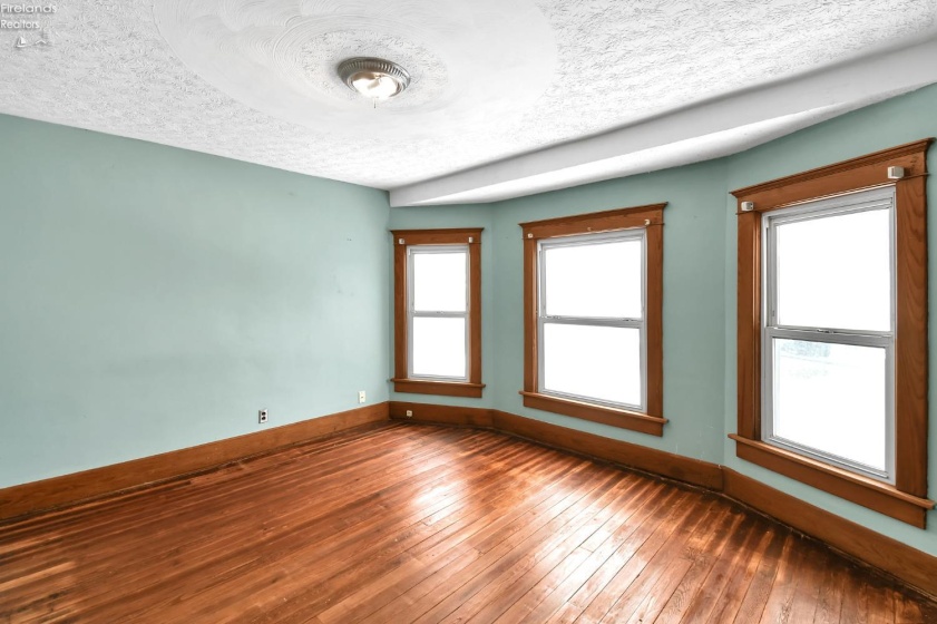 419 Maplewood Street, Willard, 44890, 4 Bedrooms Bedrooms, ,2 BathroomsBathrooms,Residential,For Sale,Maplewood,20260339