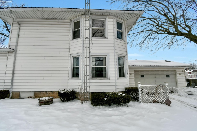 419 Maplewood Street, Willard, 44890, 4 Bedrooms Bedrooms, ,2 BathroomsBathrooms,Residential,For Sale,Maplewood,20260339