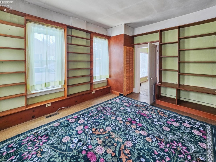 333 Cherry Street, Clyde, 43410, 3 Bedrooms Bedrooms, ,1 BathroomBathrooms,Residential,For Sale,Cherry,20260223