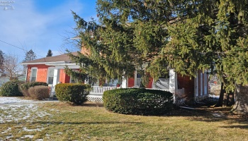 333 Cherry Street, Clyde, 43410, 3 Bedrooms Bedrooms, ,1 BathroomBathrooms,Residential,For Sale,Cherry,20260223 333 Cherry Street, Clyde, 43410, 3 Bedrooms Bedrooms, ,1 BathroomBathrooms,Residential,For Sale,Cherry,20260223