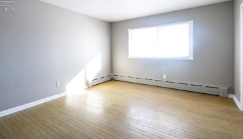 515 3rd Avenue, Fremont, 43420, 2 Bedrooms Bedrooms, ,1 BathroomBathrooms,Residential,For Sale,3rd,20260258 515 3rd Avenue, Fremont, 43420, 2 Bedrooms Bedrooms, ,1 BathroomBathrooms,Residential,For Sale,3rd,20260258