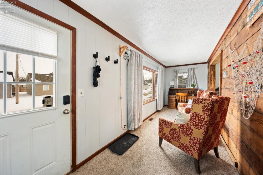 218 Elm, Port Clinton, 43452, 3 Bedrooms Bedrooms, ,2 BathroomsBathrooms,Residential,For Sale,Elm,20260353