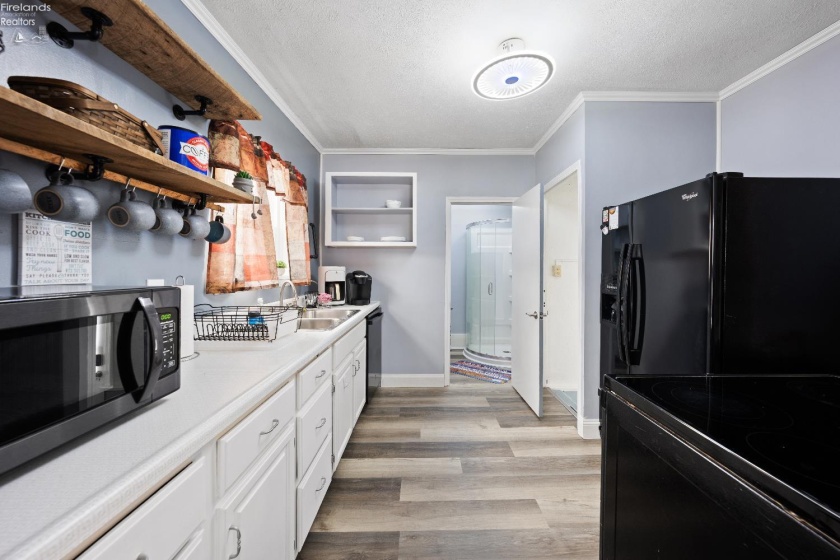 218 Elm, Port Clinton, 43452, 3 Bedrooms Bedrooms, ,2 BathroomsBathrooms,Residential,For Sale,Elm,20260353