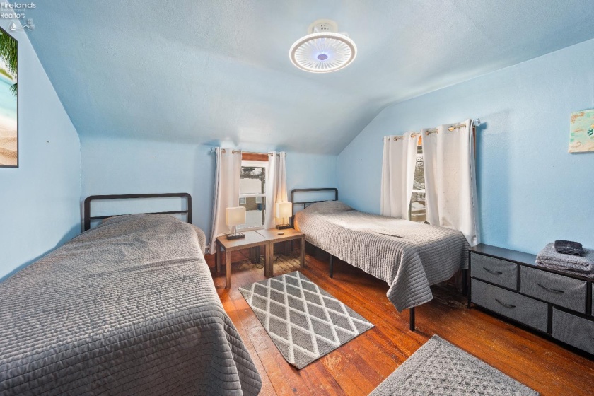 218 Elm, Port Clinton, 43452, 3 Bedrooms Bedrooms, ,2 BathroomsBathrooms,Residential,For Sale,Elm,20260353