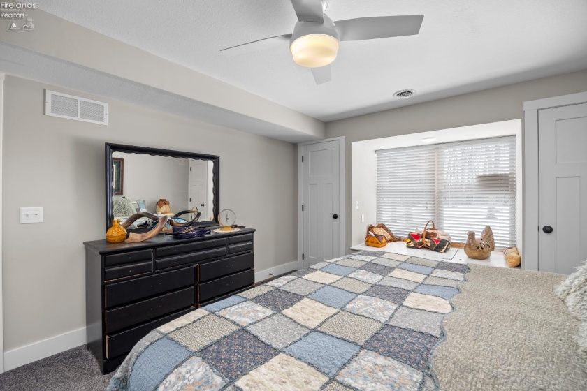 5131 Blue Teal Drive, Port Clinton, 43452, 4 Bedrooms Bedrooms, ,3 BathroomsBathrooms,Residential,For Sale,Blue Teal,20260330