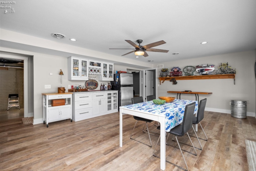 5131 Blue Teal Drive, Port Clinton, 43452, 4 Bedrooms Bedrooms, ,3 BathroomsBathrooms,Residential,For Sale,Blue Teal,20260330