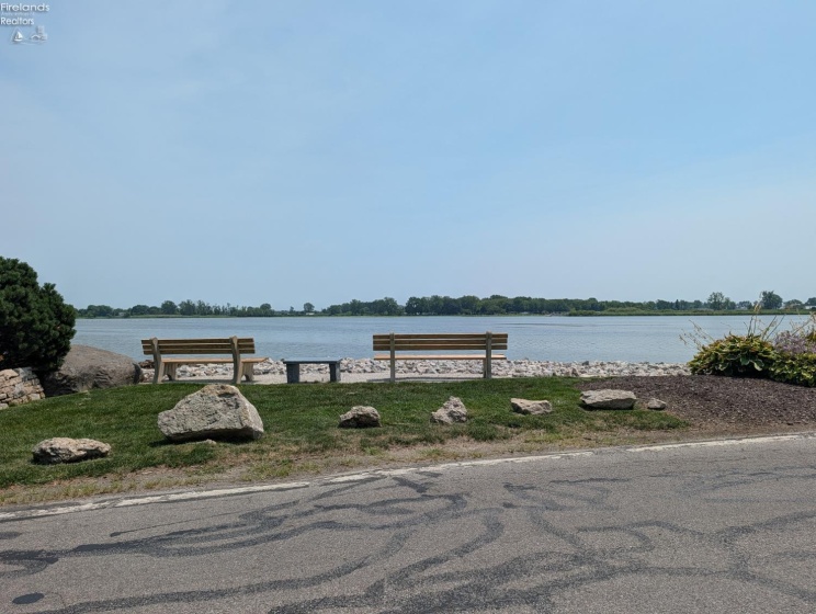 5131 Blue Teal Drive, Port Clinton, 43452, 4 Bedrooms Bedrooms, ,3 BathroomsBathrooms,Residential,For Sale,Blue Teal,20260330