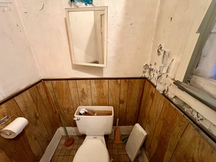 25 Court Street, Tiffin, 44883, ,Commercial,For Sale,Court,20260356