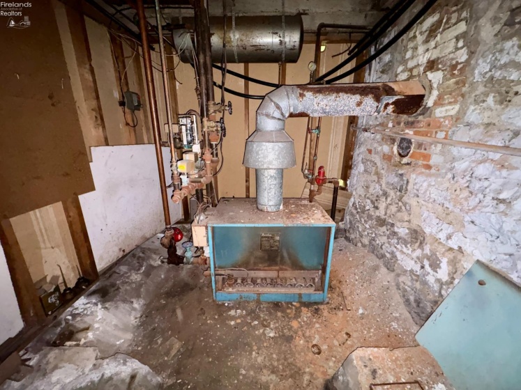 25 Court Street, Tiffin, 44883, ,Commercial,For Sale,Court,20260356