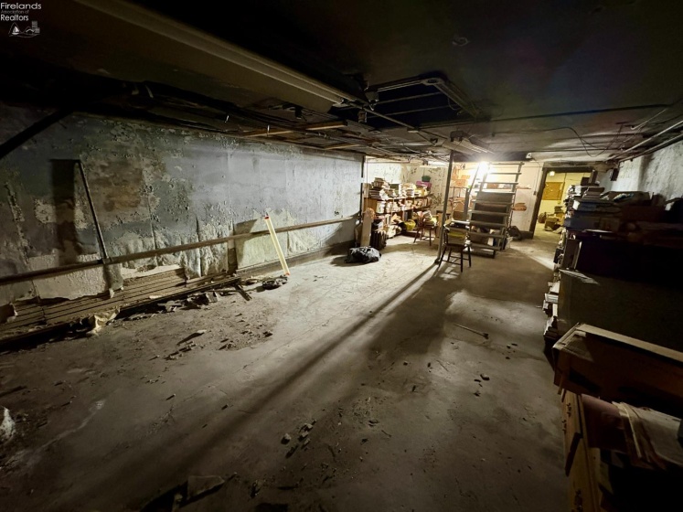 25 Court Street, Tiffin, 44883, ,Commercial,For Sale,Court,20260356