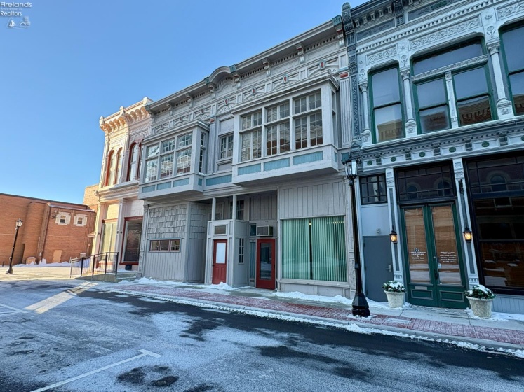 25 Court Street, Tiffin, 44883, ,Commercial,For Sale,Court,20260356