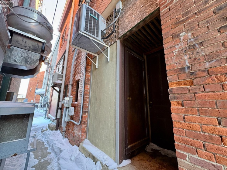 25 Court Street, Tiffin, 44883, ,Commercial,For Sale,Court,20260356