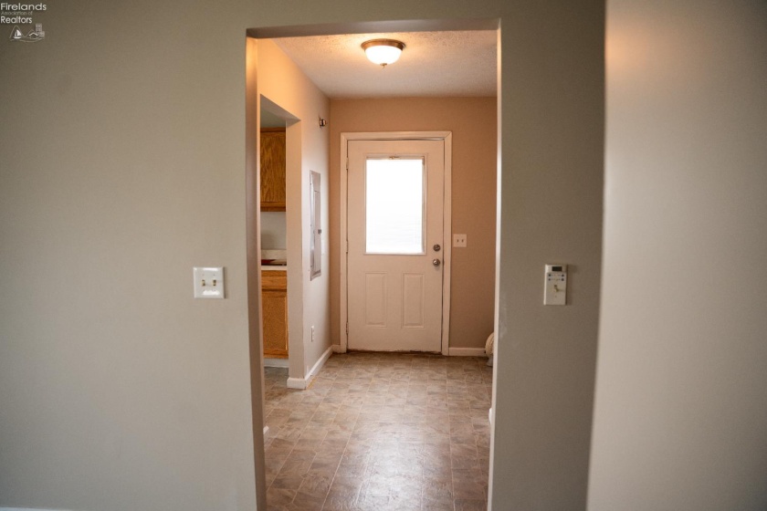 1114 Wamajo Drive, Sandusky, 44870, 3 Bedrooms Bedrooms, ,1 BathroomBathrooms,Residential,For Sale,Wamajo,20254808