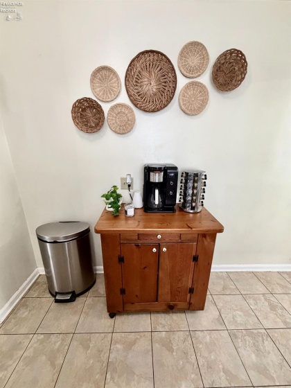 174 Hannum Avenue, Rossford, 43460, 3 Bedrooms Bedrooms, ,2 BathroomsBathrooms,Residential,For Sale,Hannum,20260354