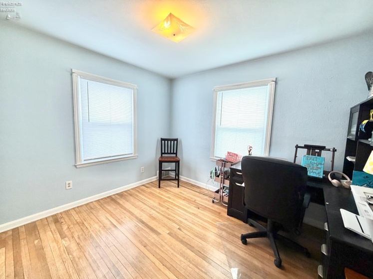 174 Hannum Avenue, Rossford, 43460, 3 Bedrooms Bedrooms, ,2 BathroomsBathrooms,Residential,For Sale,Hannum,20260354