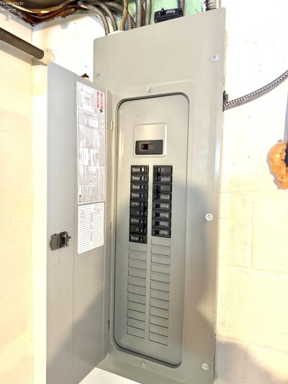 174 Hannum Avenue, Rossford, 43460, 3 Bedrooms Bedrooms, ,2 BathroomsBathrooms,Residential,For Sale,Hannum,20260354