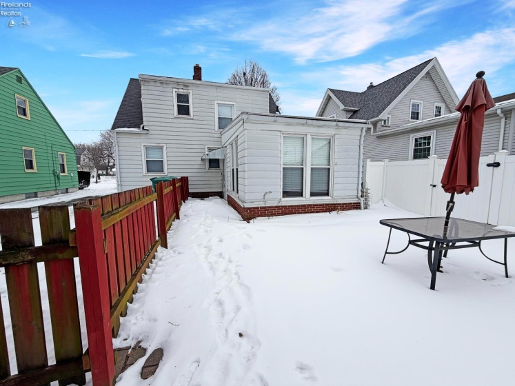 174 Hannum Avenue, Rossford, 43460, 3 Bedrooms Bedrooms, ,2 BathroomsBathrooms,Residential,For Sale,Hannum,20260354