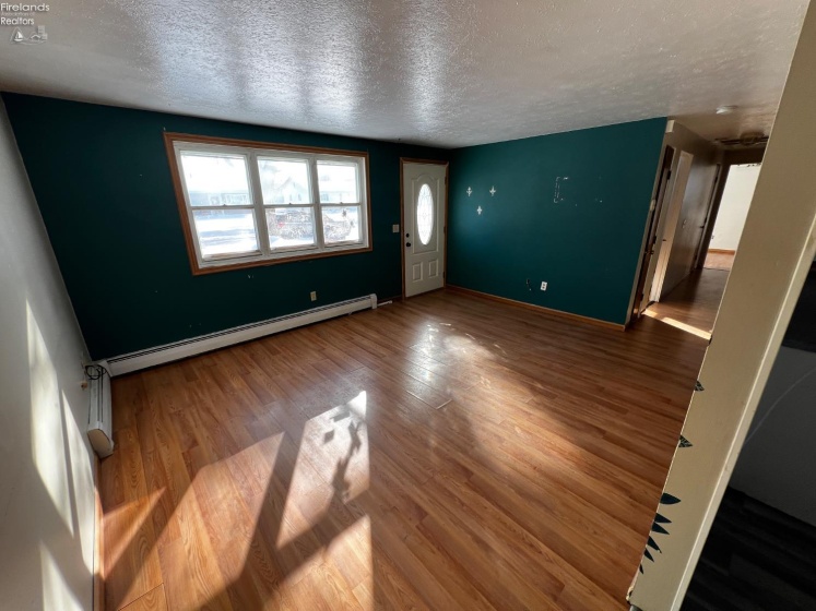 908 Baldwin Avenue, Elyria, 44035, 3 Bedrooms Bedrooms, ,1 BathroomBathrooms,Residential,For Sale,Baldwin,20260334