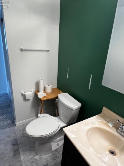 908 Baldwin Avenue, Elyria, 44035, 3 Bedrooms Bedrooms, ,1 BathroomBathrooms,Residential,For Sale,Baldwin,20260334