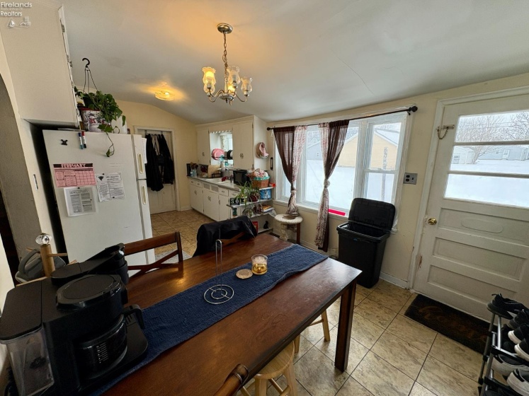 376 Perry Street, Tiffin, 44883, 2 Bedrooms Bedrooms, ,1 BathroomBathrooms,Residential,For Sale,Perry,20260358