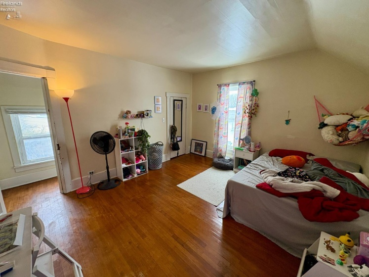 376 Perry Street, Tiffin, 44883, 2 Bedrooms Bedrooms, ,1 BathroomBathrooms,Residential,For Sale,Perry,20260358