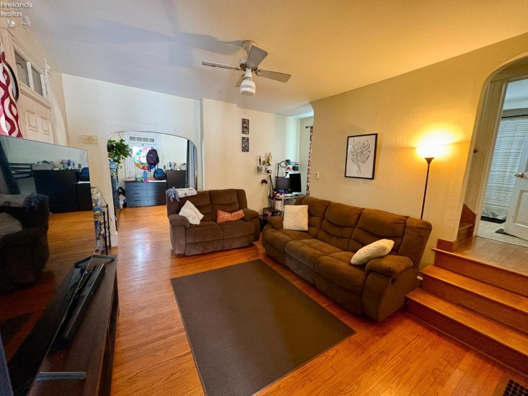 376 Perry Street, Tiffin, 44883, 2 Bedrooms Bedrooms, ,1 BathroomBathrooms,Residential,For Sale,Perry,20260358