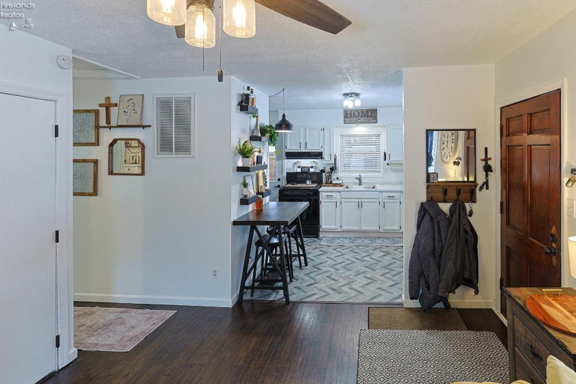 18 Homewood Avenue, Norwalk, 44857, 2 Bedrooms Bedrooms, ,1 BathroomBathrooms,Residential,For Sale,Homewood,20260352