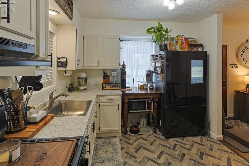 18 Homewood Avenue, Norwalk, 44857, 2 Bedrooms Bedrooms, ,1 BathroomBathrooms,Residential,For Sale,Homewood,20260352