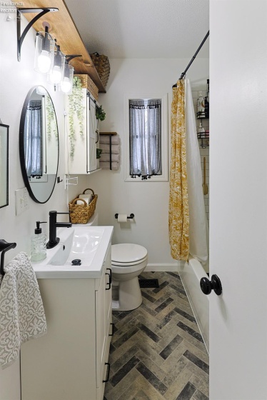 18 Homewood Avenue, Norwalk, 44857, 2 Bedrooms Bedrooms, ,1 BathroomBathrooms,Residential,For Sale,Homewood,20260352