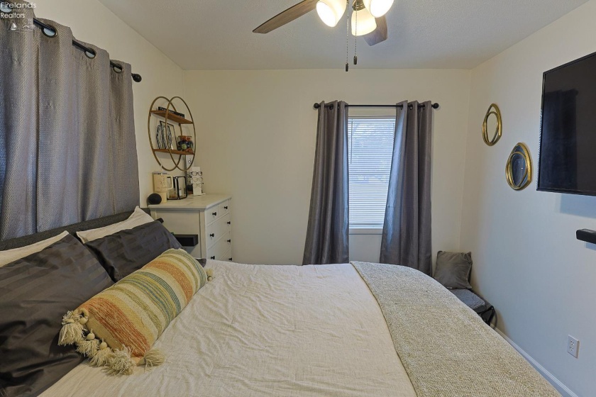 18 Homewood Avenue, Norwalk, 44857, 2 Bedrooms Bedrooms, ,1 BathroomBathrooms,Residential,For Sale,Homewood,20260352