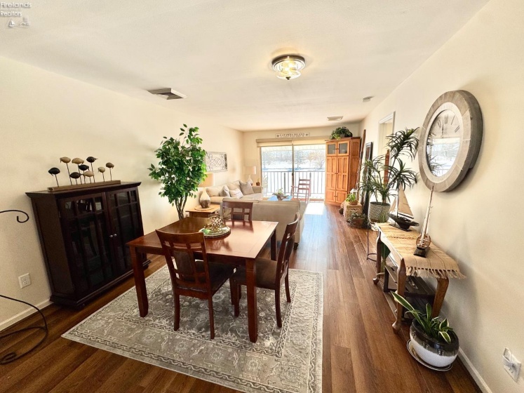 2598 Sun Valley, Port Clinton, 43452, 2 Bedrooms Bedrooms, ,2 BathroomsBathrooms,Residential,For Sale,Sun Valley,20260361