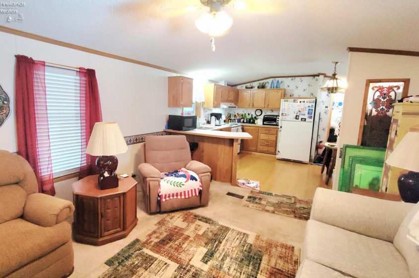 224 Driftwood Drive, Port Clinton, 43452, 2 Bedrooms Bedrooms, ,2 BathroomsBathrooms,Residential,For Sale,Driftwood,20260362